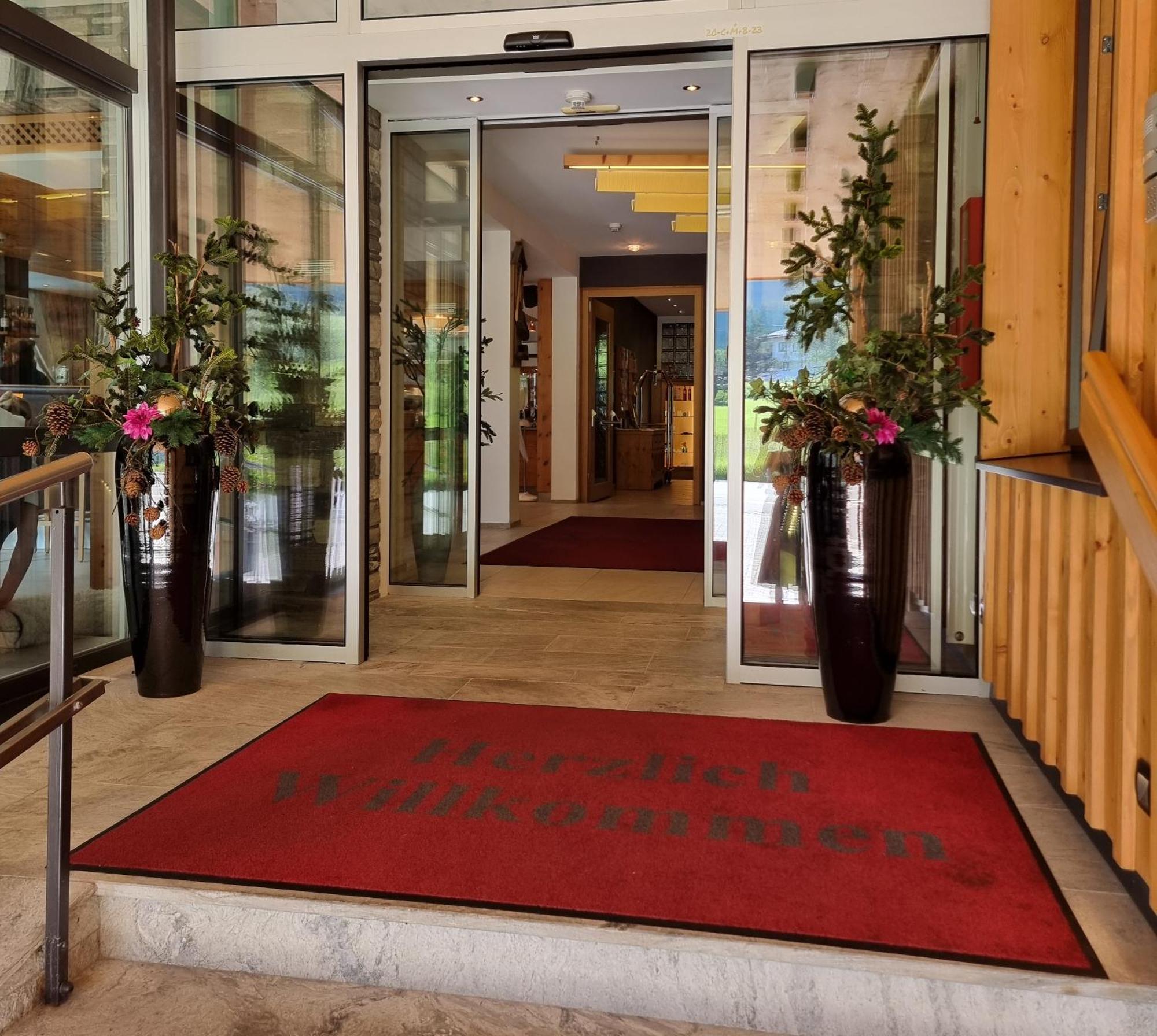 Hotel Alpina Rauris Eksteriør bilde