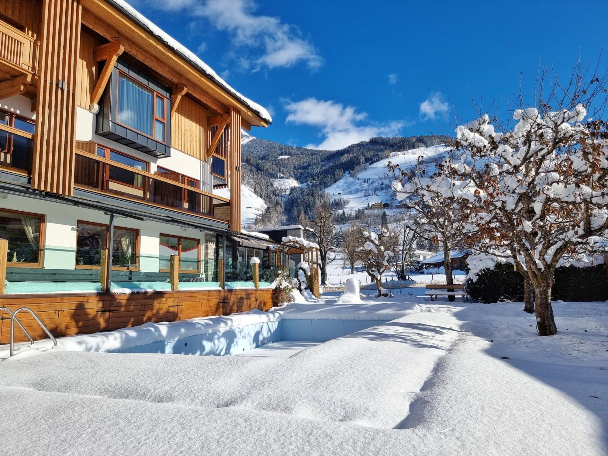 Hotel Alpina Rauris Eksteriør bilde